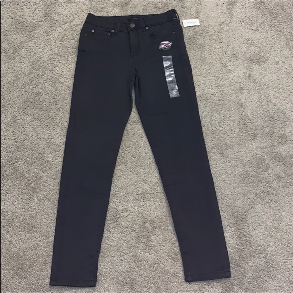 Aeropostale high waisted jeggings ‼️